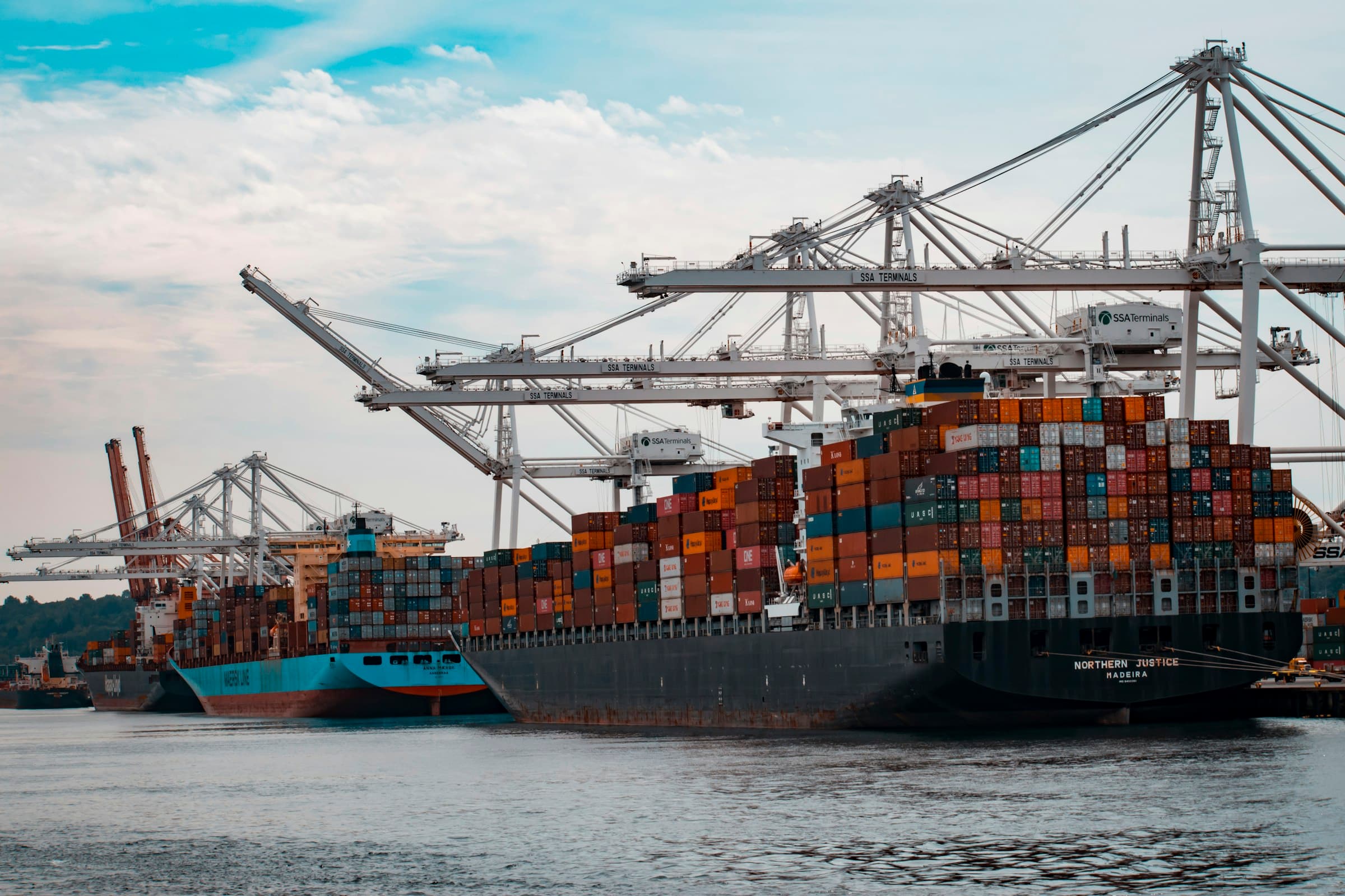 Global food trade and logistics operations